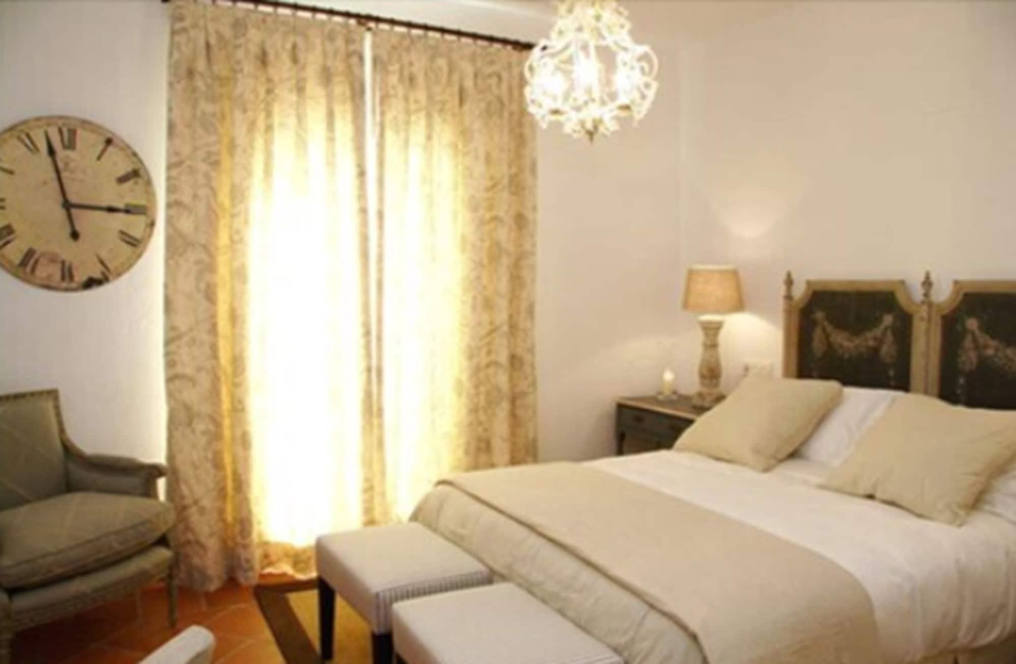 B Bou Hotel Cortijo Bravo Velez Malaga Exterior photo