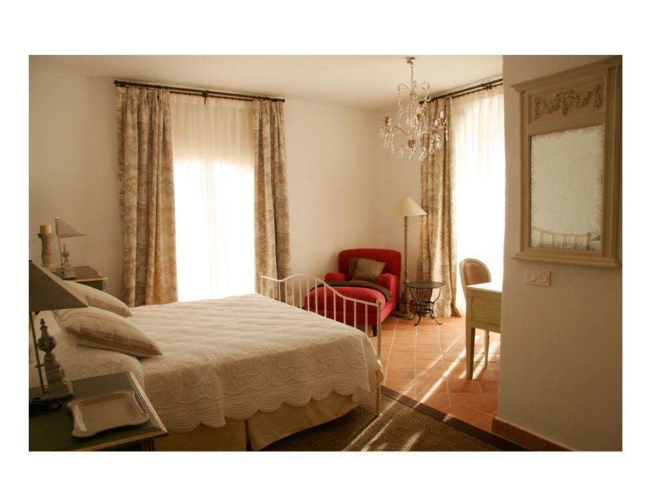 B Bou Hotel Cortijo Bravo Velez Malaga Exterior photo