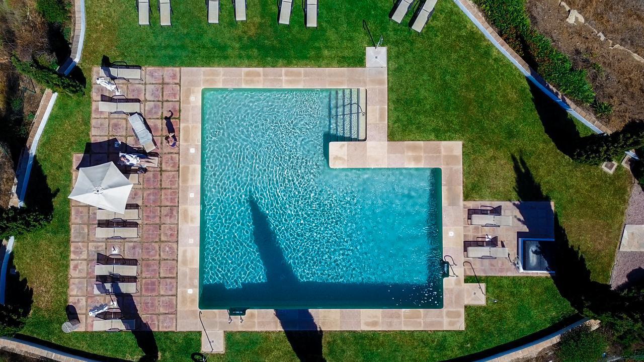 B Bou Hotel Cortijo Bravo Velez Malaga Exterior photo