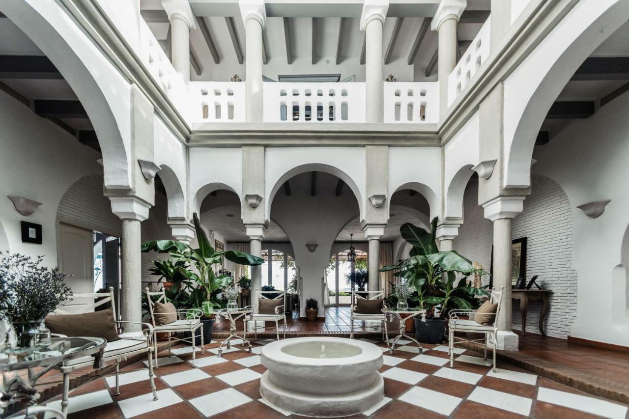 B Bou Hotel Cortijo Bravo Velez Malaga Exterior photo